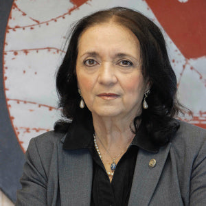 Lucrecia Méndez de Penedo